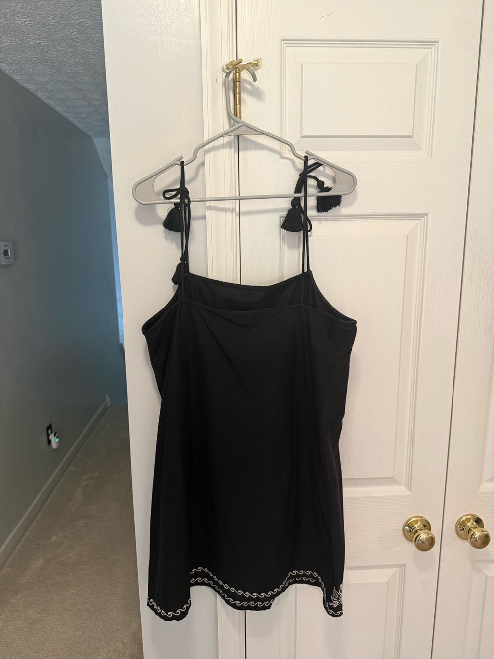 Large Universal Thread Black Tie-Shoulder Mini Dress with White Embroidery - Picture 2 of 3